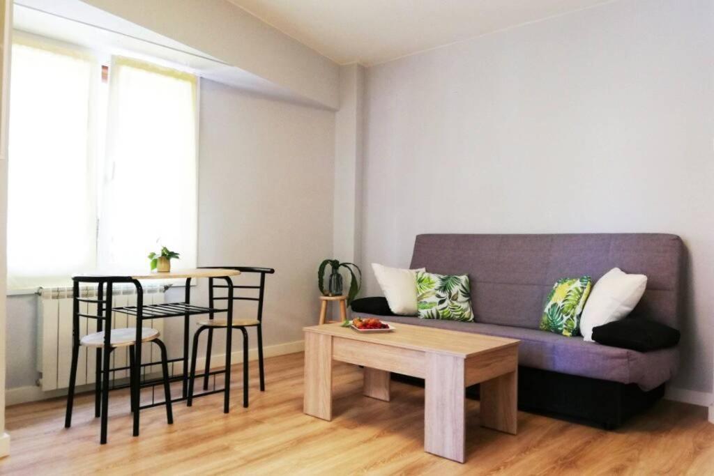 Cobexo. Moderno Y Luminoso En El Centro De Jaca Apartment Ngoại thất bức ảnh